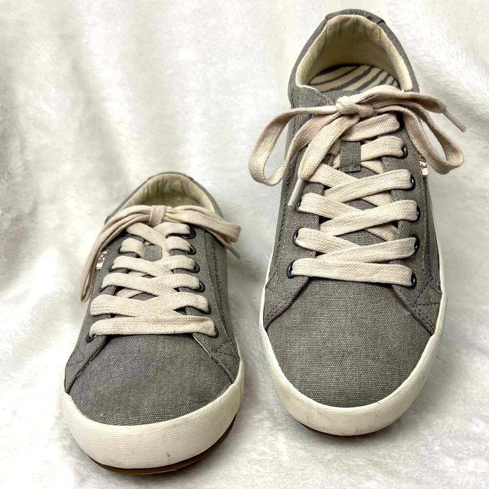 TAOS Women’s Gray Canvas Sneakers 8 Minimalist Gorpcore Campy Normcore